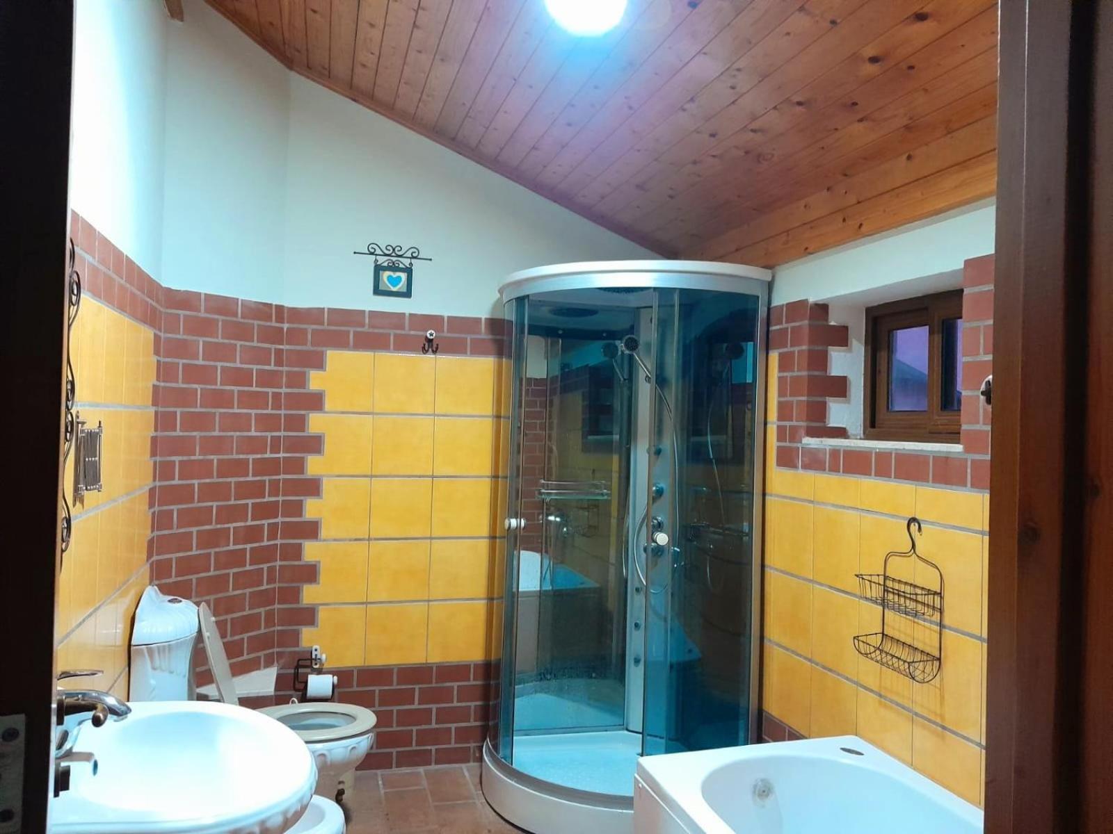 Villa Mugs Ljaknasi Exterior foto